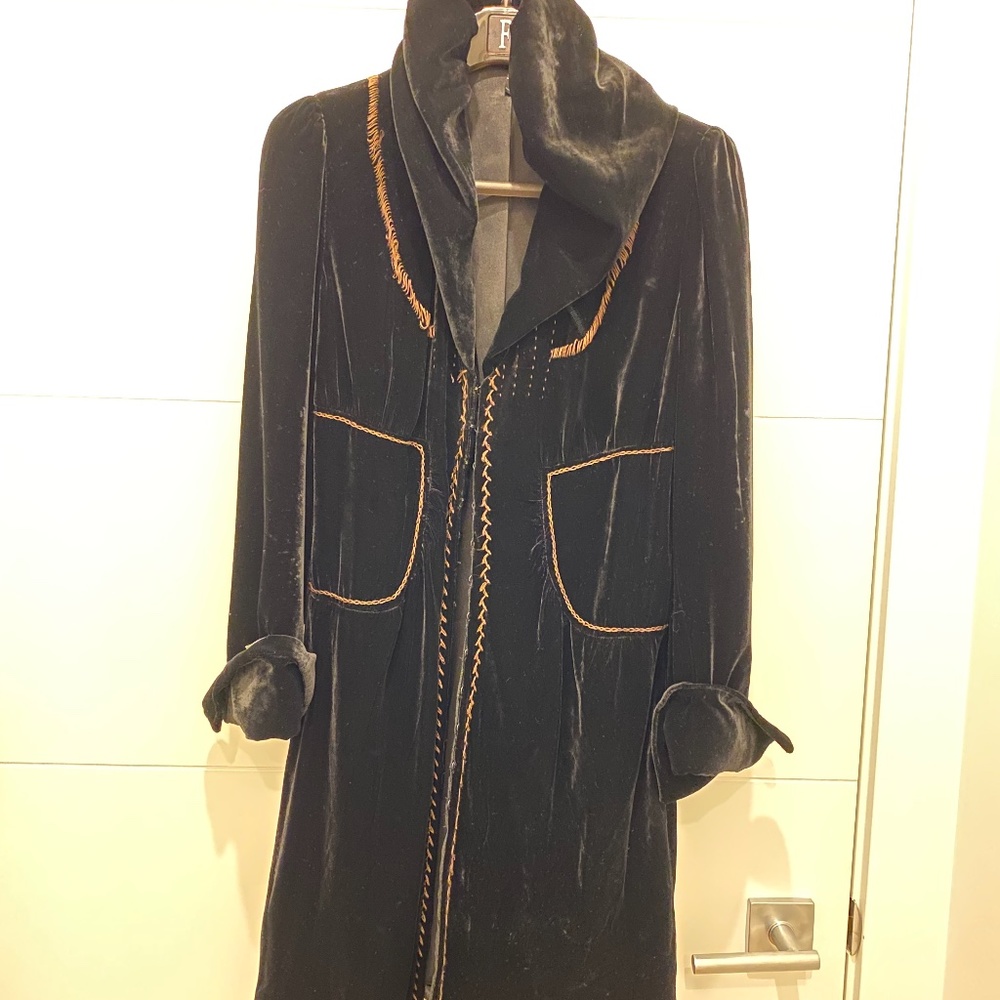Tahari Black Velvet Coat - S